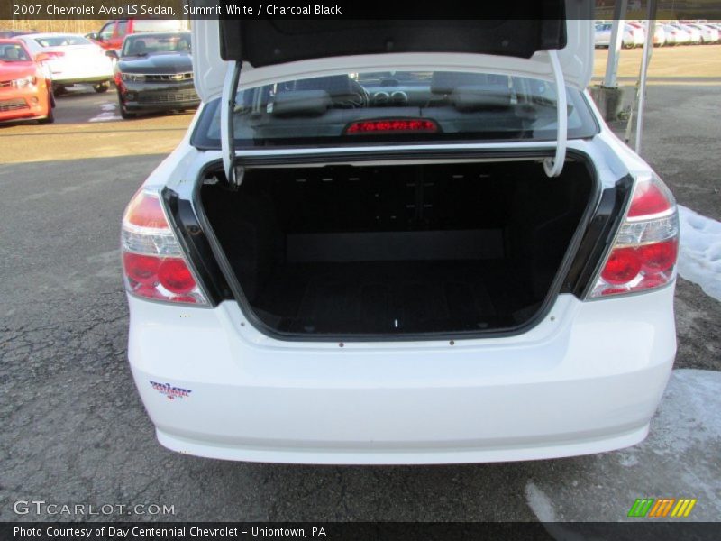 Summit White / Charcoal Black 2007 Chevrolet Aveo LS Sedan