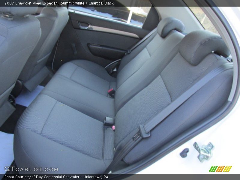 Summit White / Charcoal Black 2007 Chevrolet Aveo LS Sedan