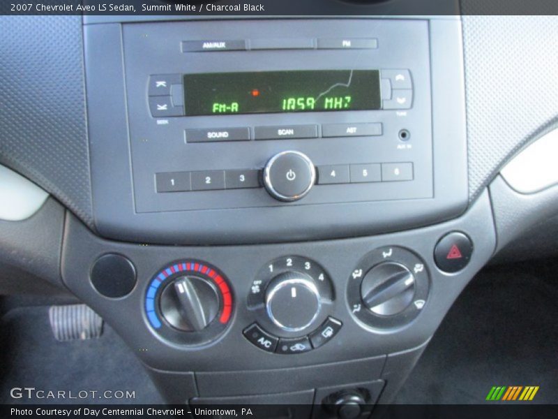 Summit White / Charcoal Black 2007 Chevrolet Aveo LS Sedan