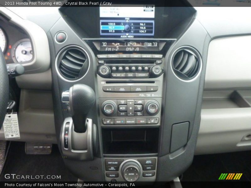 Crystal Black Pearl / Gray 2013 Honda Pilot Touring 4WD