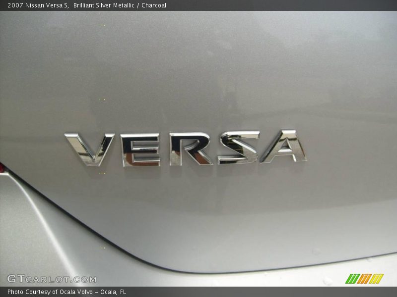 Brilliant Silver Metallic / Charcoal 2007 Nissan Versa S