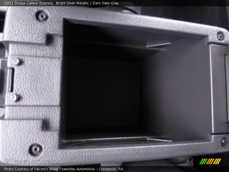 Bright Silver Metallic / Dark Slate Gray 2011 Dodge Caliber Express