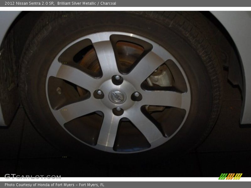 Brilliant Silver Metallic / Charcoal 2012 Nissan Sentra 2.0 SR