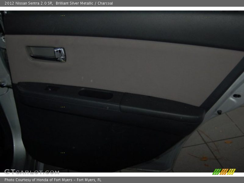 Brilliant Silver Metallic / Charcoal 2012 Nissan Sentra 2.0 SR