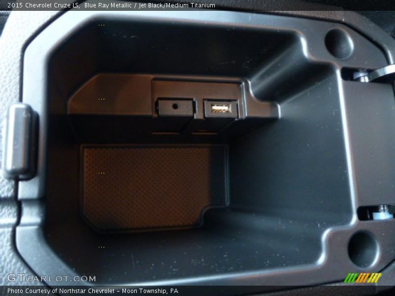 Blue Ray Metallic / Jet Black/Medium Titanium 2015 Chevrolet Cruze LS