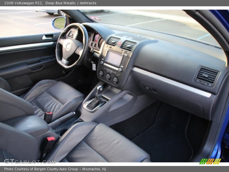 Deep Blue Metallic / Anthracite 2008 Volkswagen R32
