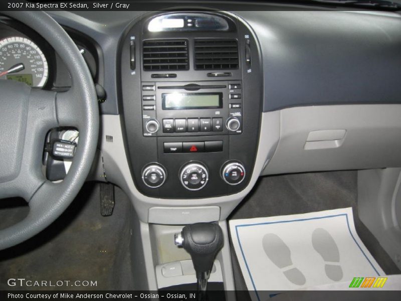 Silver / Gray 2007 Kia Spectra EX Sedan