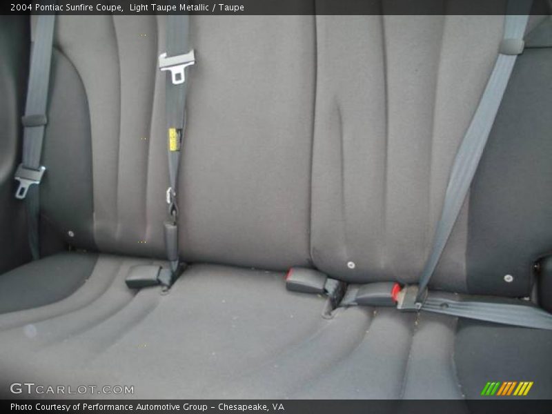 Light Taupe Metallic / Taupe 2004 Pontiac Sunfire Coupe