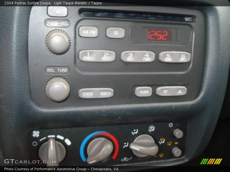 Light Taupe Metallic / Taupe 2004 Pontiac Sunfire Coupe