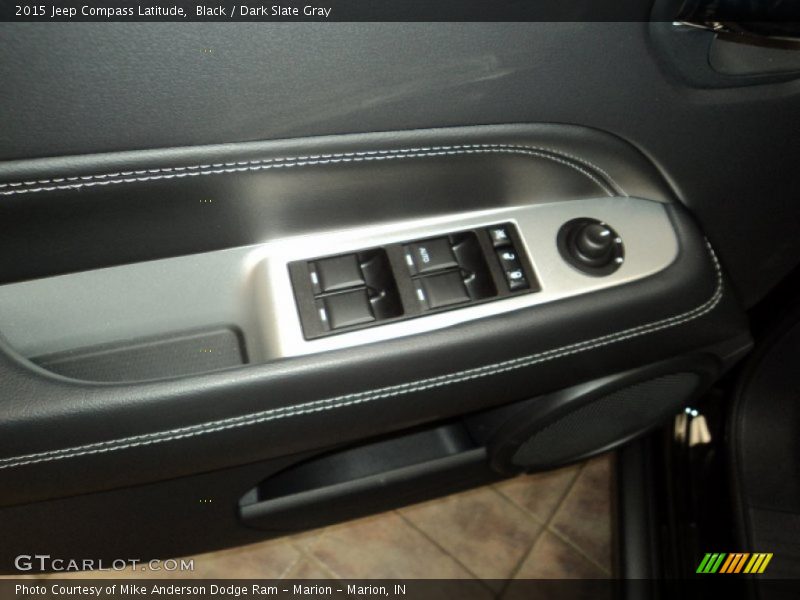 Black / Dark Slate Gray 2015 Jeep Compass Latitude