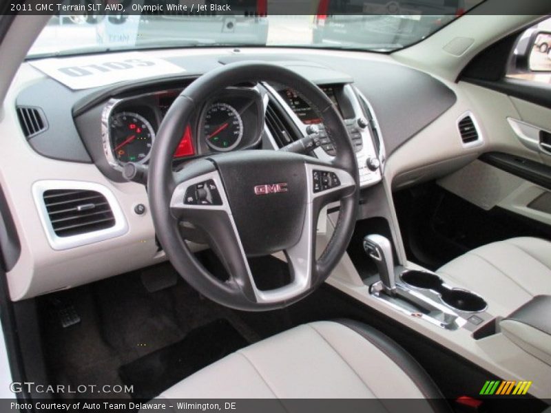Olympic White / Jet Black 2011 GMC Terrain SLT AWD