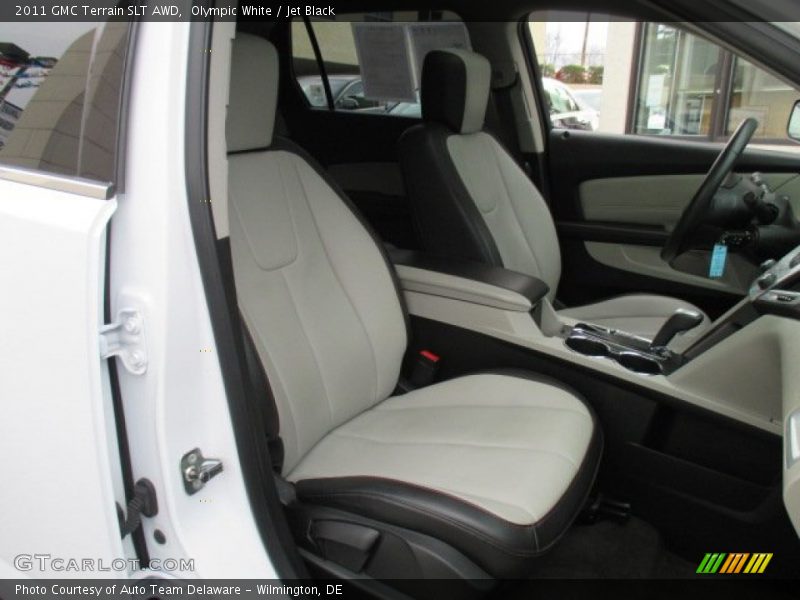 Olympic White / Jet Black 2011 GMC Terrain SLT AWD