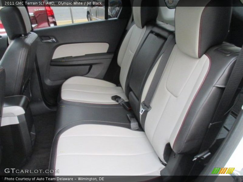 Olympic White / Jet Black 2011 GMC Terrain SLT AWD