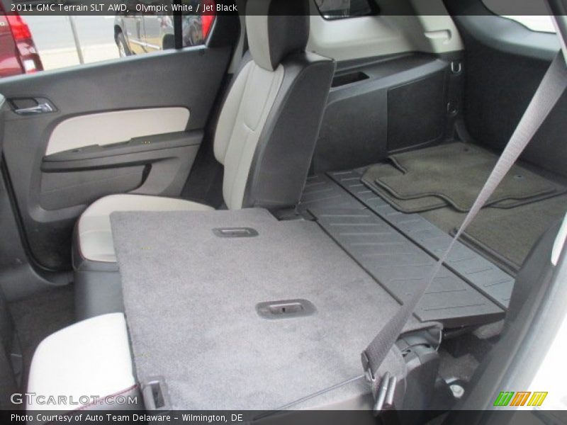 Olympic White / Jet Black 2011 GMC Terrain SLT AWD