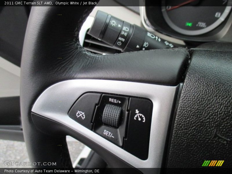 Olympic White / Jet Black 2011 GMC Terrain SLT AWD