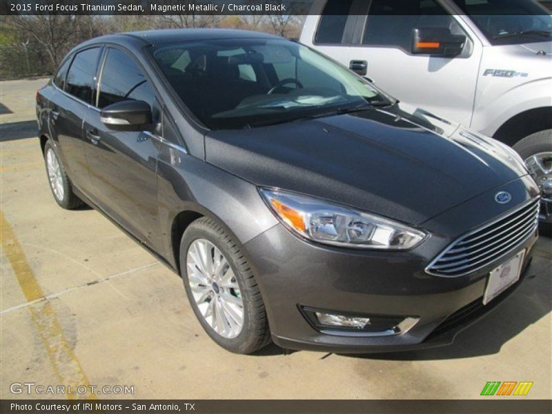 Magnetic Metallic / Charcoal Black 2015 Ford Focus Titanium Sedan