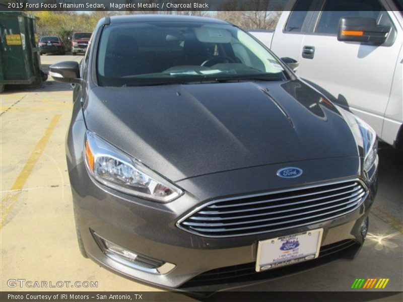 Magnetic Metallic / Charcoal Black 2015 Ford Focus Titanium Sedan