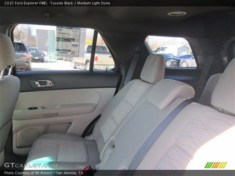 Tuxedo Black / Medium Light Stone 2015 Ford Explorer FWD