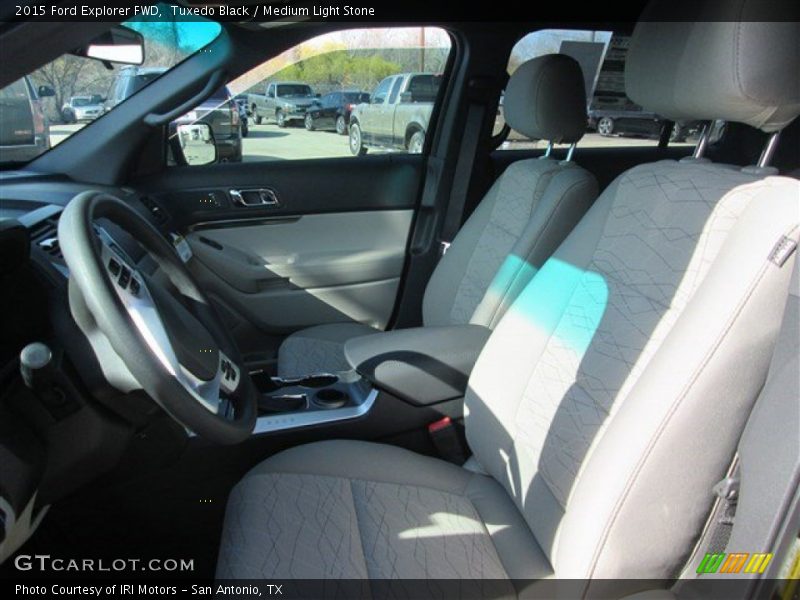 Tuxedo Black / Medium Light Stone 2015 Ford Explorer FWD