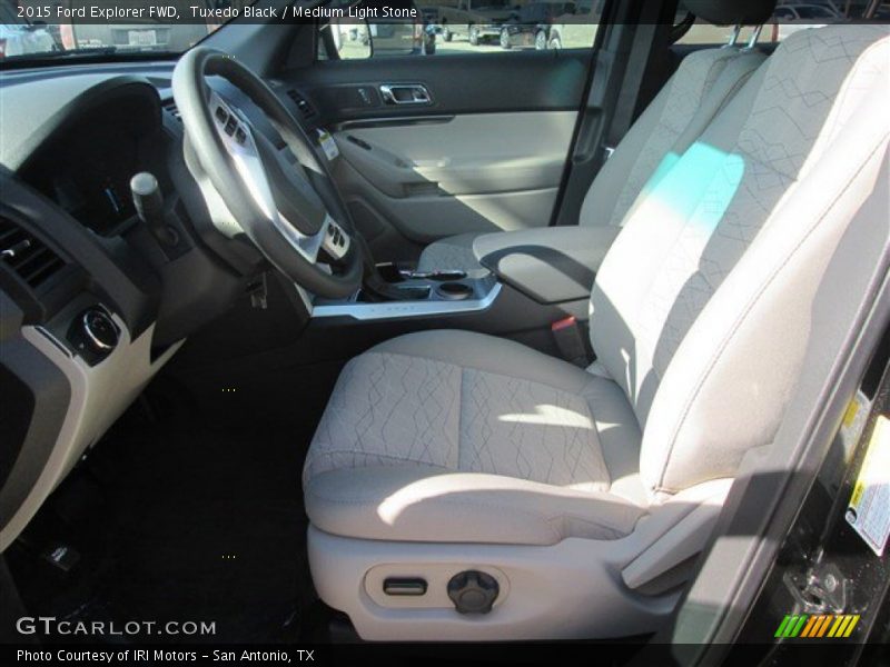 Tuxedo Black / Medium Light Stone 2015 Ford Explorer FWD