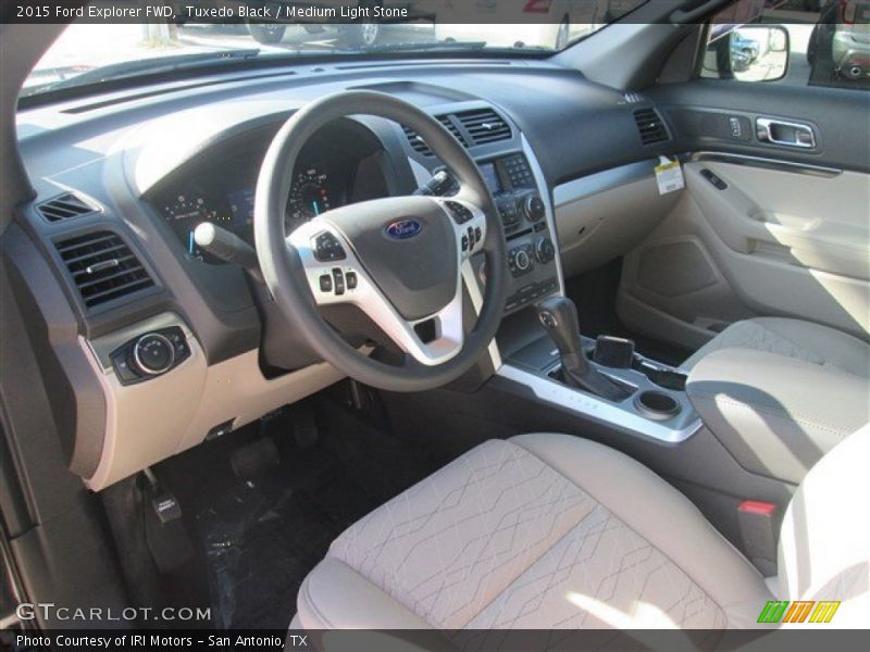 Tuxedo Black / Medium Light Stone 2015 Ford Explorer FWD