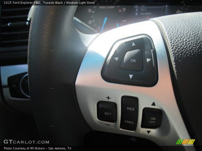 Tuxedo Black / Medium Light Stone 2015 Ford Explorer FWD