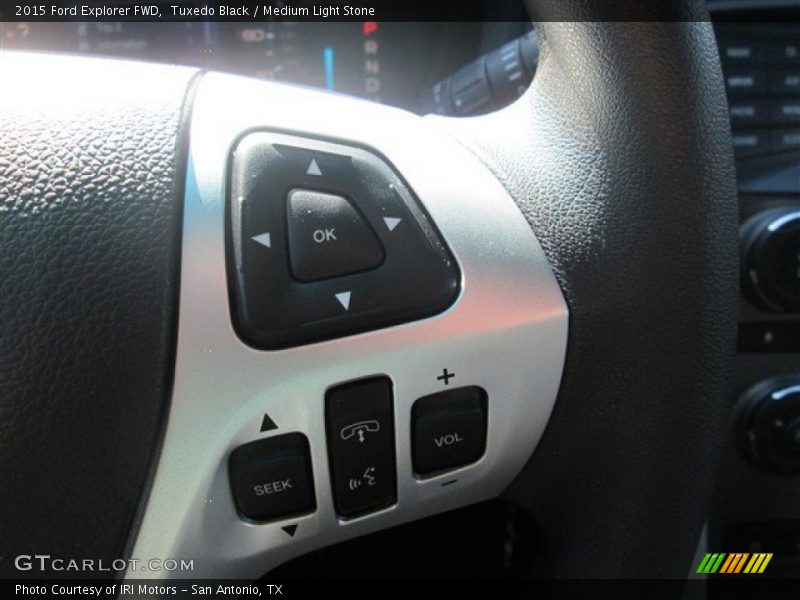 Tuxedo Black / Medium Light Stone 2015 Ford Explorer FWD