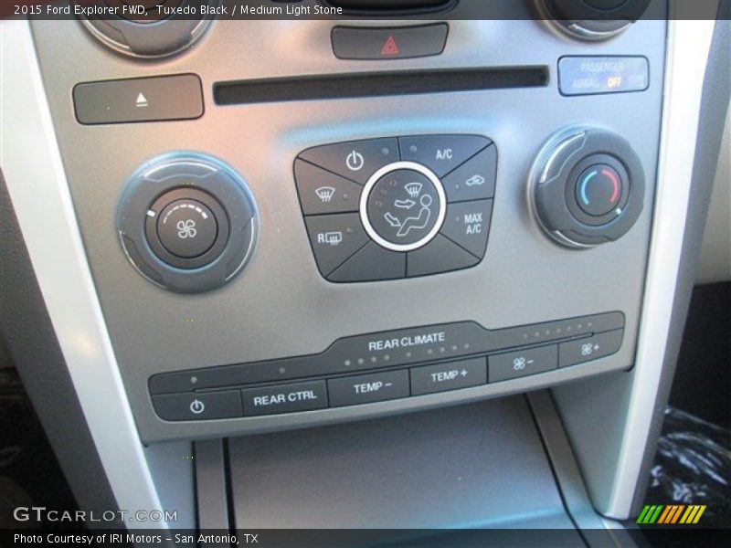 Tuxedo Black / Medium Light Stone 2015 Ford Explorer FWD