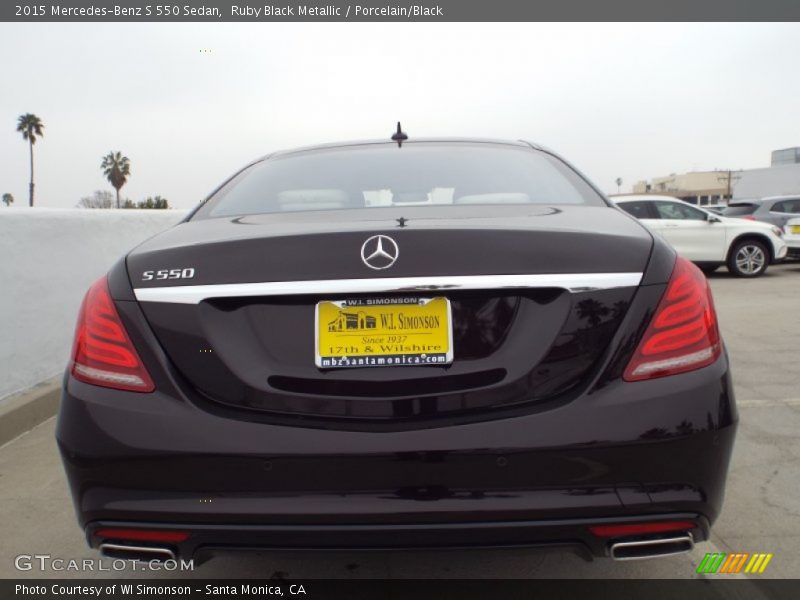Ruby Black Metallic / Porcelain/Black 2015 Mercedes-Benz S 550 Sedan