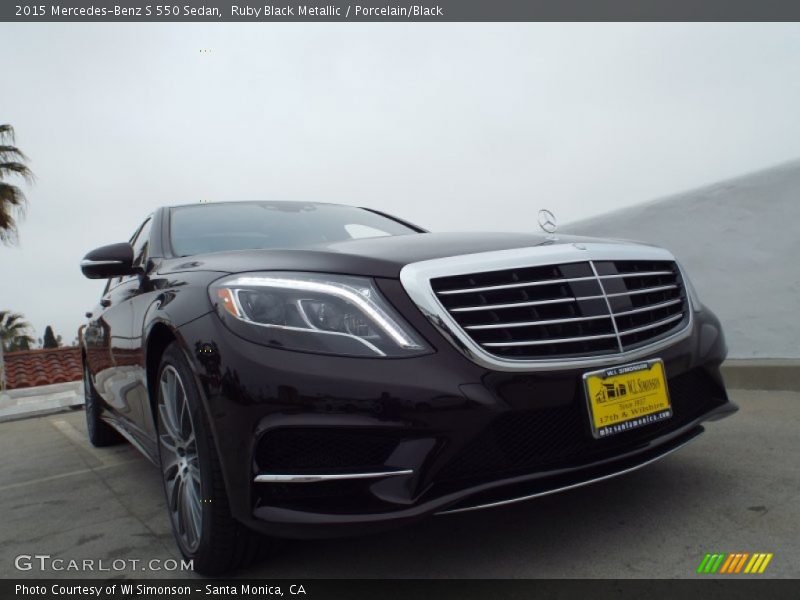 Ruby Black Metallic / Porcelain/Black 2015 Mercedes-Benz S 550 Sedan