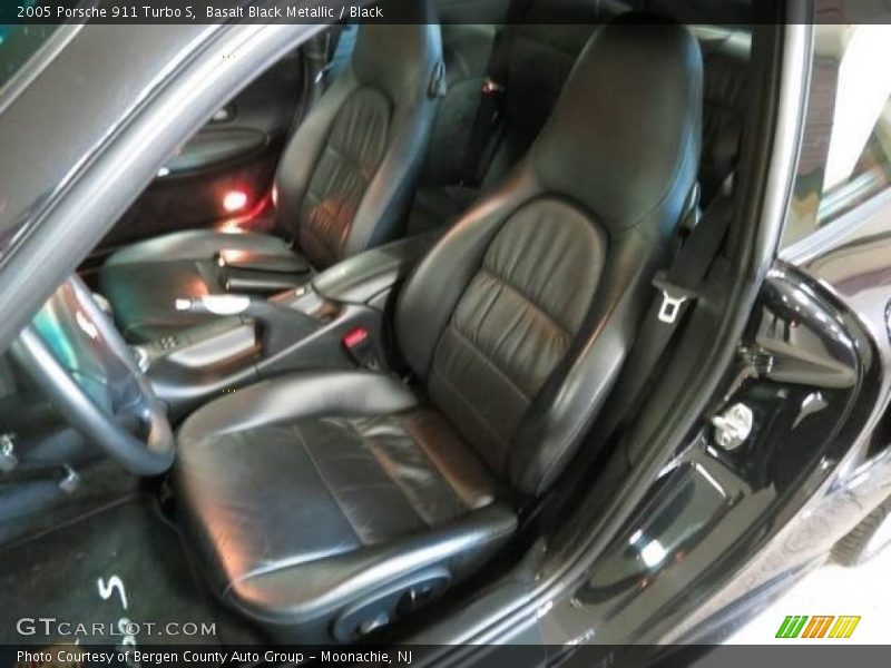 Basalt Black Metallic / Black 2005 Porsche 911 Turbo S