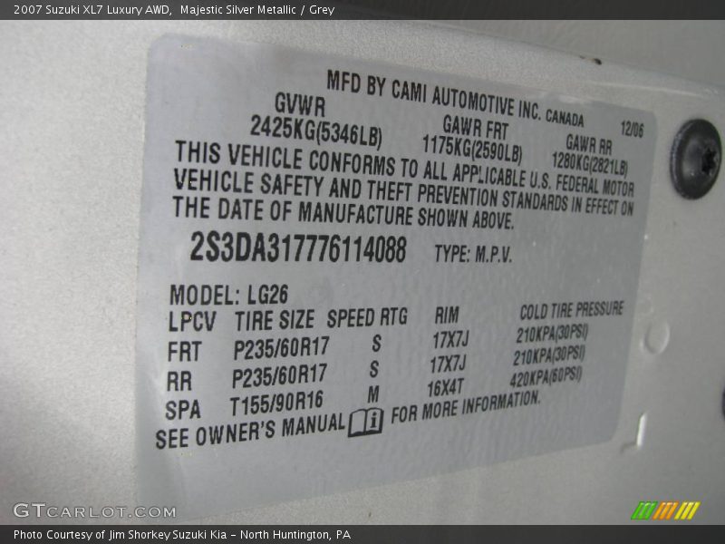Majestic Silver Metallic / Grey 2007 Suzuki XL7 Luxury AWD