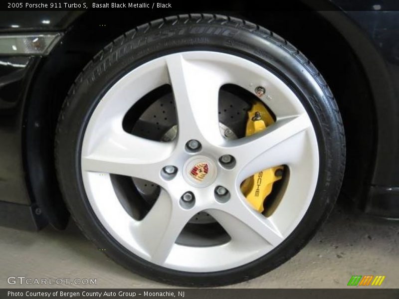Basalt Black Metallic / Black 2005 Porsche 911 Turbo S