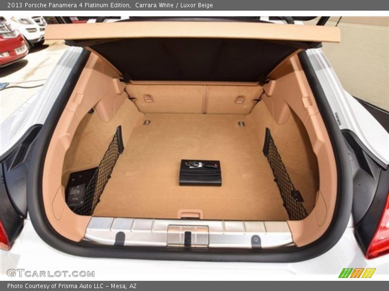  2013 Panamera 4 Platinum Edition Trunk