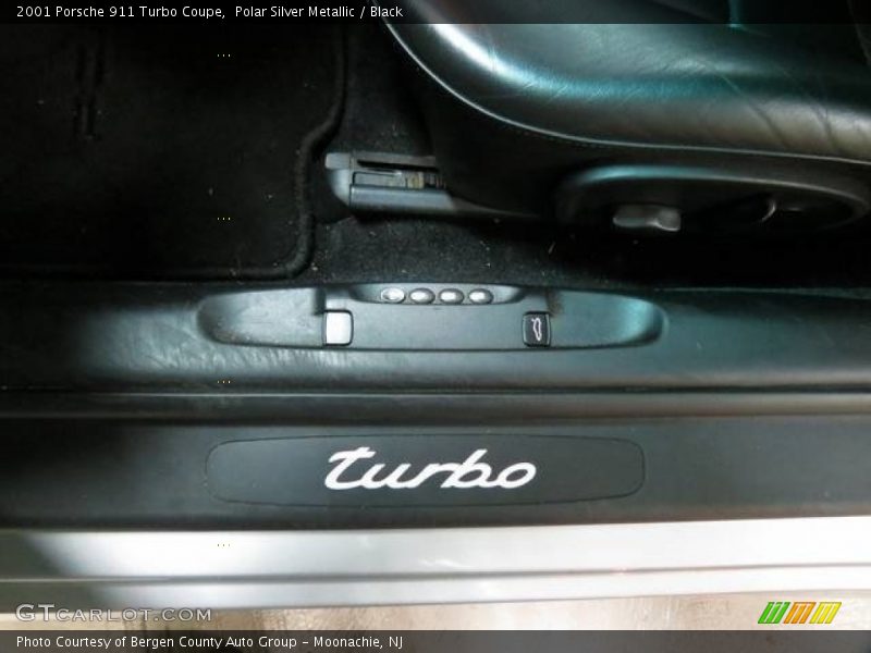 Polar Silver Metallic / Black 2001 Porsche 911 Turbo Coupe