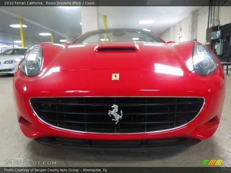 Rosso Scuderia (Red) / Cuoio 2010 Ferrari California