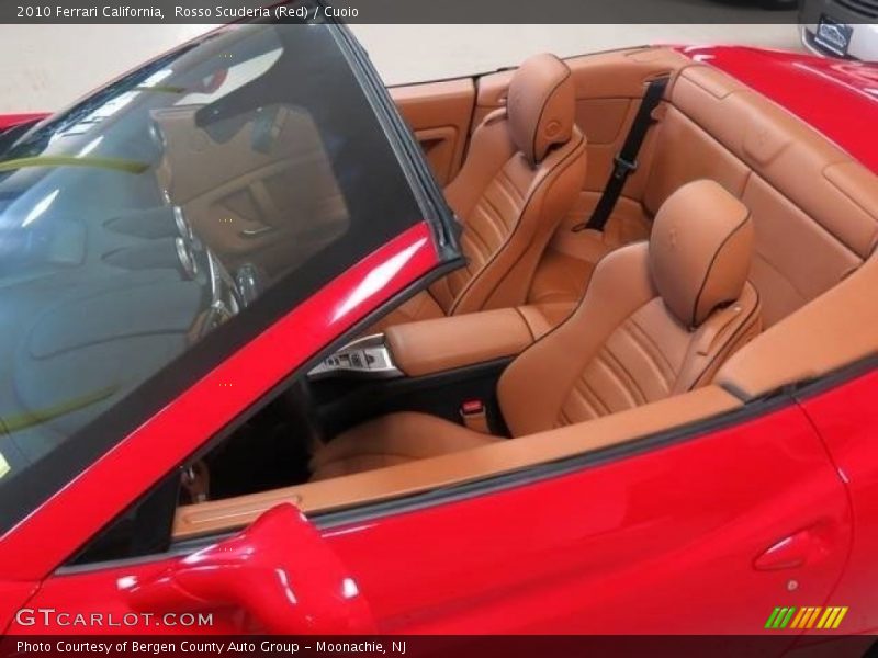 Rosso Scuderia (Red) / Cuoio 2010 Ferrari California