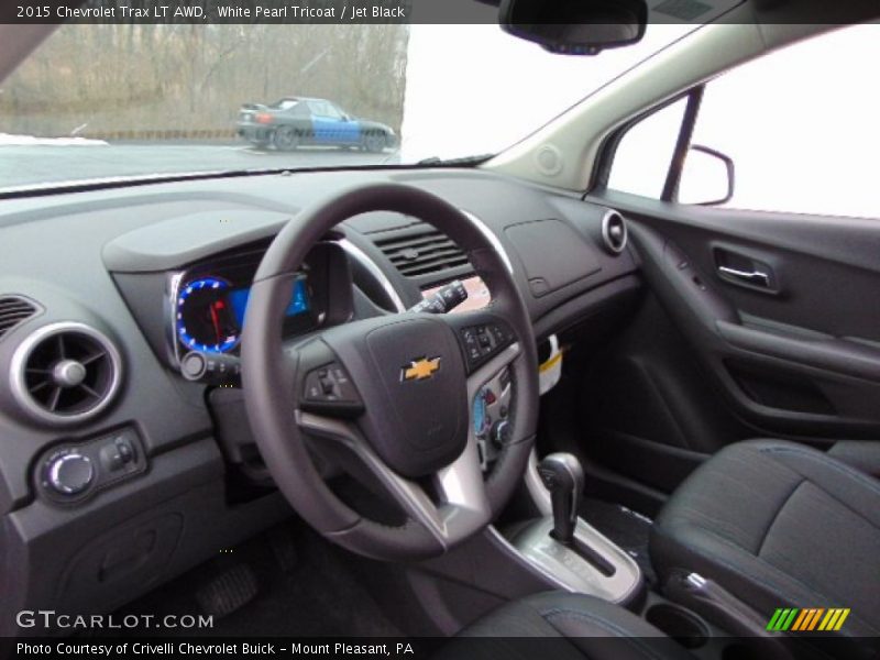 White Pearl Tricoat / Jet Black 2015 Chevrolet Trax LT AWD
