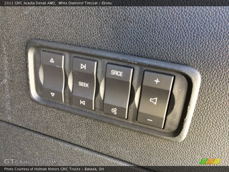White Diamond Tintcoat / Ebony 2011 GMC Acadia Denali AWD