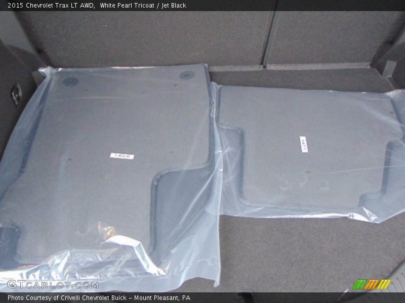White Pearl Tricoat / Jet Black 2015 Chevrolet Trax LT AWD