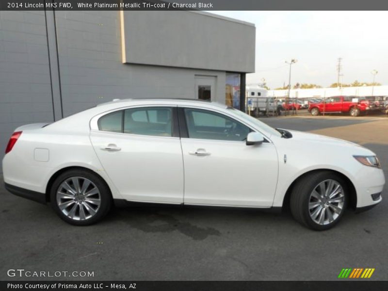 White Platinum Metallic Tri-coat / Charcoal Black 2014 Lincoln MKS FWD