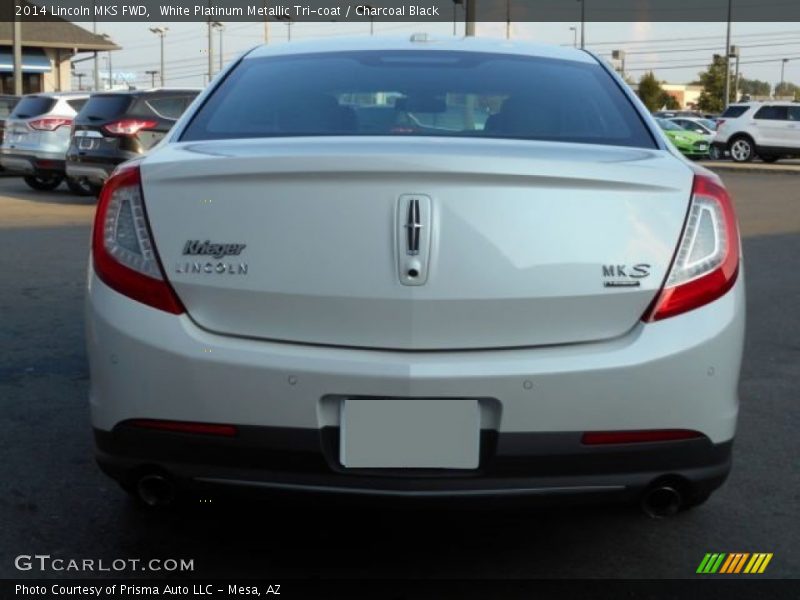 White Platinum Metallic Tri-coat / Charcoal Black 2014 Lincoln MKS FWD