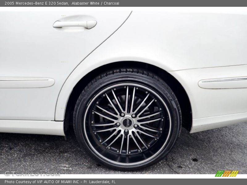 Alabaster White / Charcoal 2005 Mercedes-Benz E 320 Sedan
