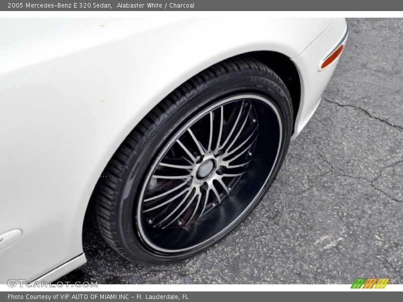 Alabaster White / Charcoal 2005 Mercedes-Benz E 320 Sedan