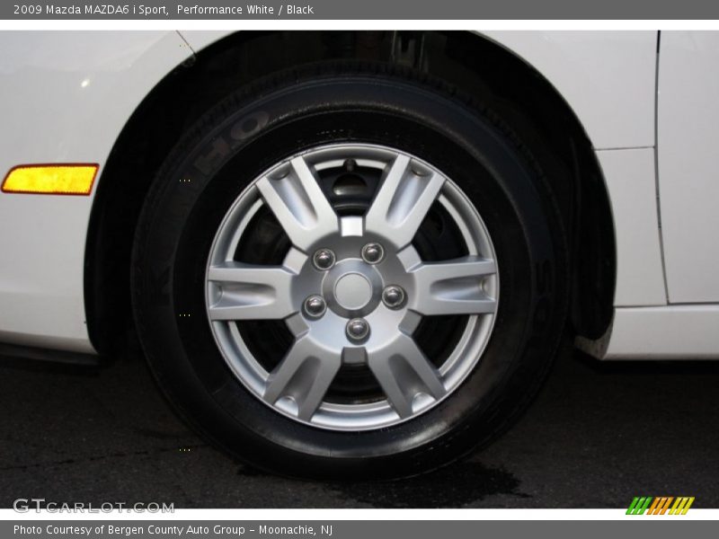 Performance White / Black 2009 Mazda MAZDA6 i Sport