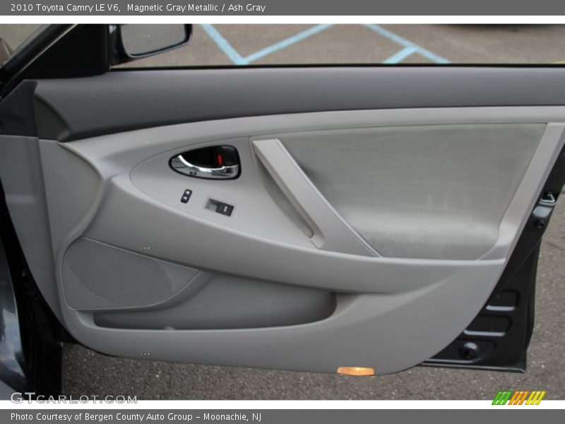 Magnetic Gray Metallic / Ash Gray 2010 Toyota Camry LE V6
