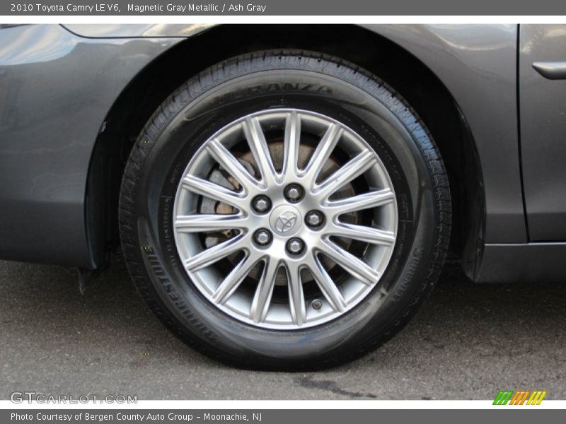 Magnetic Gray Metallic / Ash Gray 2010 Toyota Camry LE V6