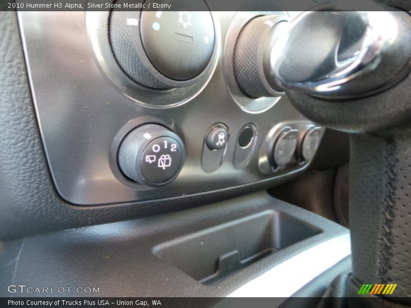 Silver Stone Metallic / Ebony 2010 Hummer H3 Alpha