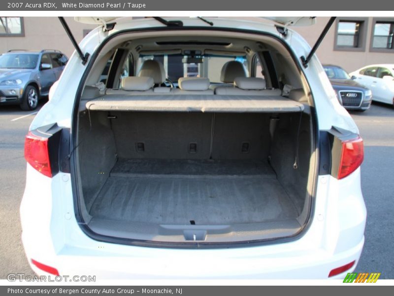 White Diamond Pearl / Taupe 2007 Acura RDX
