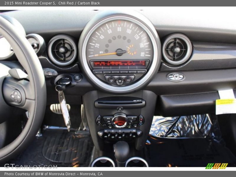 Chili Red / Carbon Black 2015 Mini Roadster Cooper S